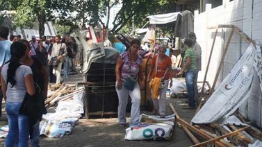 Metro de Caracas recupera espacios de estación Petare tomados por vendedores ambulantes