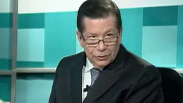 Leopoldo Castillo afirma que ola de maremoto norteamericano llegará a Venezuela Leopoldo Castillo afirma que ola de maremoto norteamericano llegará a Venezuela