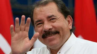 Presidente Daniel Ortega y su esposa votan en Managua previo a cierre de colegios