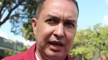 Richard Blanco a Jorge Rodríguez: Calles de Libertador se inundan por tu culpa (+Fotos) Richard Blanco a Jorge Rodríguez: Calles de Libertador se inundan por tu culpa (+Fotos)