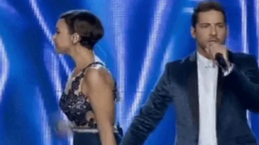 David Bisbal dejó a Chenoa con el beso en la boca (+Video)