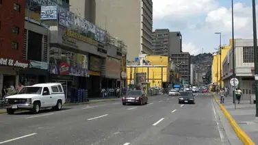 Recién nacido fue hallado muerto dentro de un bolso en la avenida Lecuna Recién nacido fue hallado muerto dentro de un bolso en la avenida Lecuna