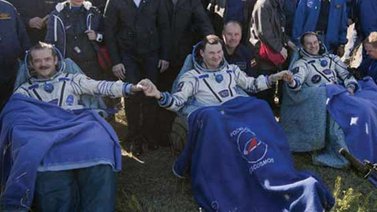 Regresa a la Tierra la cápsula espacial Soyuz (+Video)
