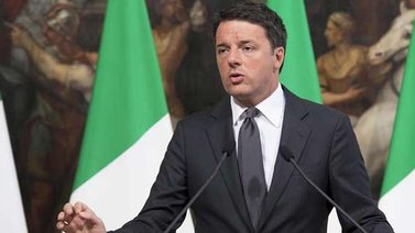 Renzi dice a los damnificados por el terremoto: "Reconstruiremos todo"
