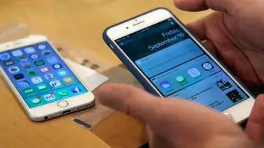 Hombre se cambia el nombre a iPhone 7 para ganar teléfono Hombre se cambia el nombre a iPhone 7 para ganar teléfono