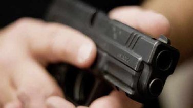 Dos hombres asesinados para robarles el carro