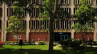 Movimiento estudiantil de la Universidad Católica Andrés Bello se sumará al paro Movimiento estudiantil de la Universidad Católica Andrés Bello se sumará al paro