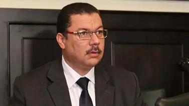 José Simón Calzadilla: Maduro invita a Ramos Allup a dialogar pero lo descalifica José Simón Calzadilla: Maduro invita a Ramos Allup a dialogar pero lo descalifica