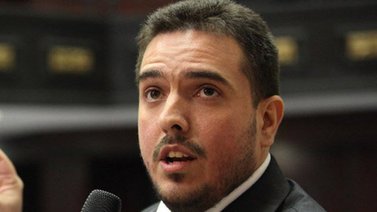 Stalin González: "el dilema diálogo o calle no puede existir"