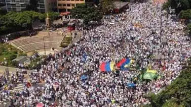La "Toma de Venezuela" del 26-O sí va a la autopista, afirmó Capriles La "Toma de Venezuela" del 26-O sí va a la autopista, afirmó Capriles