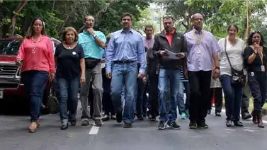 Carlos Ocariz asfalta y demarca calle San José de Colinas en La California Carlos Ocariz asfalta y demarca calle San José de Colinas en La California