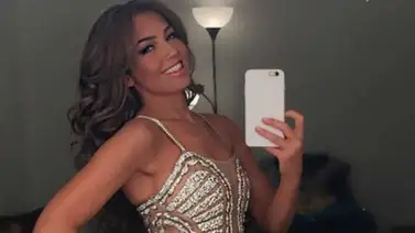 Thalía confirmó que se quitó costillas Thalía confirmó que se quitó costillas