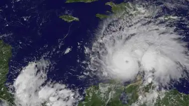 Carolina del Sur declara estado de emergencia por el huracán Matthew Carolina del Sur declara estado de emergencia por el huracán Matthew