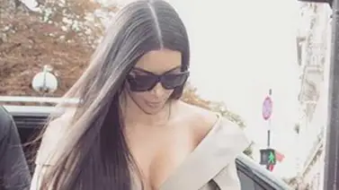 Kim Kardashian abandona París tras haber sido víctima de un robo Kim Kardashian abandona París tras haber sido víctima de un robo