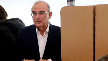 Jefe negociador del Gobierno con las Farc pone cargo a disposición de Santos
