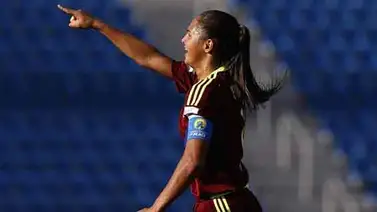 Deyna Castellanos lleva a Venezuela a la victoria (+Video) Deyna Castellanos lleva a Venezuela a la victoria (+Video)