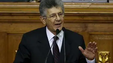 Allup: "D’Amelio observó plebiscito en Colombia y aquí prohíbe observadores internacionales" Allup: "D’Amelio observó plebiscito en Colombia y aquí prohíbe observadores internacionales"