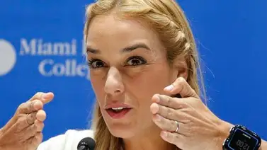 Lilian Tintori: Le exijo a la MUD que hable claro, que no oculte cosas y que no arrugue (+Video) Lilian Tintori: Le exijo a la MUD que hable claro, que no oculte cosas y que no arrugue (+Video)