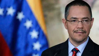 Ernesto Villegas vuelve al Ministerio de Comunicación e Información (+Perfil)