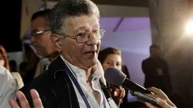 Ramos Allup: Alto jerarca del Gobierno tramita permiso de residencia en Inglaterra y Francia Ramos Allup: Alto jerarca del Gobierno tramita permiso de residencia en Inglaterra y Francia