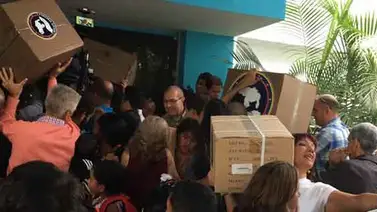 Tintori: Donamos 25 cajas de insumos médicos a fundación patronato del hospital JM de los Rios (+ Video) Tintori: Donamos 25 cajas de insumos médicos a fundación patronato del hospital JM de los Rios (+ Video)