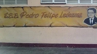 Roban y destrozan escuela bolivariana en Carapita (+Fotos)
