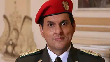 Así luce el actor que interpretará a Hugo Chávez Frías en la serie "El Comandante" Así luce el actor que interpretará a Hugo Chávez Frías en la serie "El Comandante"