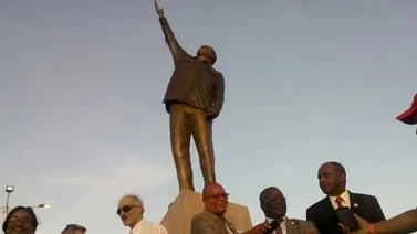 Inauguraron la plaza Hugo Chávez en la isla de Margarita (+Fotos)