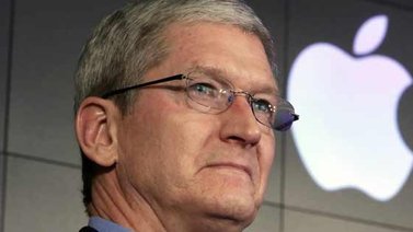 Tim Cook cumple cinco años navegando la cresta de la ola de Apple