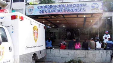 Roban y matan a sujeto delante de su esposa en La Trinidad