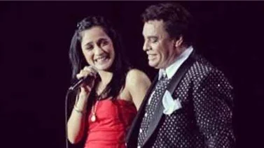 Julieta Venegas comparte demo que le grabó Juan Gabriel (+Video)