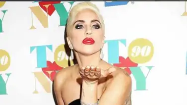Lady Gaga protagonizará "A Star Is Born" con Bradley Cooper como director Lady Gaga protagonizará "A Star Is Born" con Bradley Cooper como director