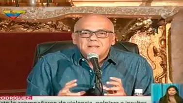 Jorge Rodríguez: Hay 10.000 personas fallecidas firmando para el revocatorio Jorge Rodríguez: Hay 10.000 personas fallecidas firmando para el revocatorio