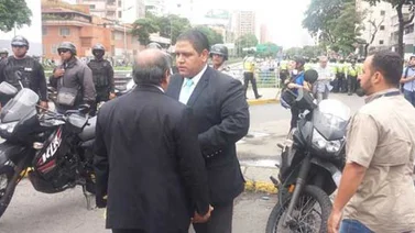 Rector Luis Emilio Rondón recibió documento que la MUD consignaría ante el CNE