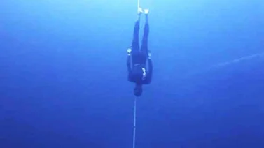 El increíble récord mundial de apnea (+Video)