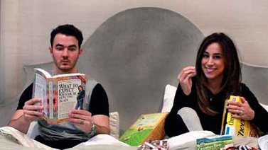 Kevin y Danielle Jonas esperan a su segundo bebé