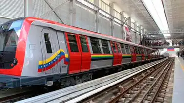 Este lunes comienza traslado de décimo tren Metrópolis para el Metro Los Teques Este lunes comienza traslado de décimo tren Metrópolis para el Metro Los Teques