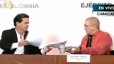 Gobierno colombiano y ELN firman agenda para procesos de paz