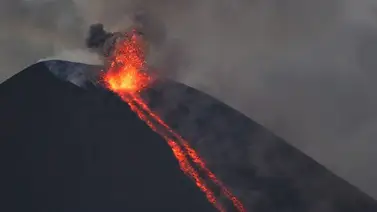 Volcán Momotombo registra de 3 a 4 explosiones por día Volcán Momotombo registra de 3 a 4 explosiones por día