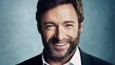 Hugh Jackman le salvó la vida a su hijo y a dos jóvenes en la playa (+Fotos)