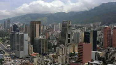 Domingo de nubosidad sin lluvias en todo el país