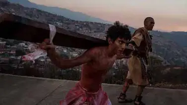 El viacrucis de Semana Santa que se escenificó en Petare (+Fotos) El viacrucis de Semana Santa que se escenificó en Petare (+Fotos)