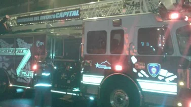 Dos heridos tras incendiarse un autolavado en La Candelaria