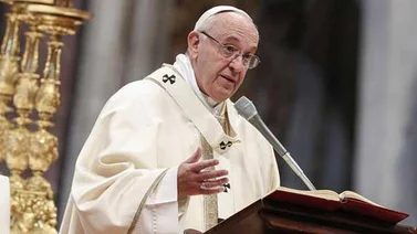 El Papa condena la "violencia ciega" de los atentados en Bruselas
