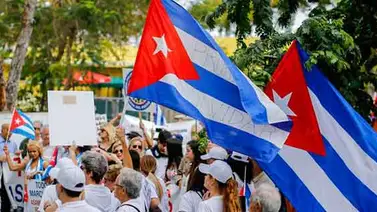 Damas de Blanco y opositores fueron arrestados tras su marcha dominical en Cuba Damas de Blanco y opositores fueron arrestados tras su marcha dominical en Cuba