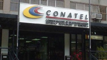 Conatel exhortó a Movistar a detener aumentos de precios
