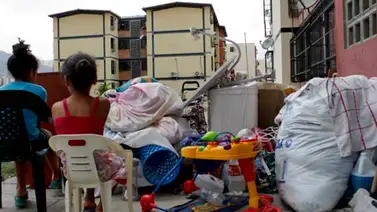 A la intemperie siguen familias en Fuerte Tiuna (+Fotos) A la intemperie siguen familias en Fuerte Tiuna (+Fotos)