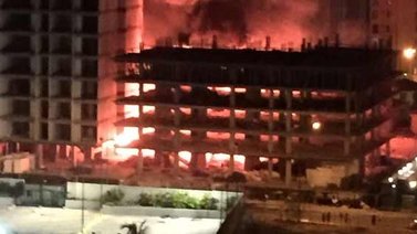 Fuerte incendio consumió edificio en construcción de Barquisimeto (+Fotos)