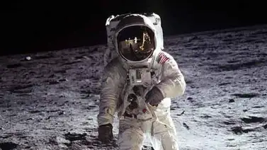 Seis motivos por lo que el hombre tal vez nunca pisó la luna Seis motivos por lo que el hombre tal vez nunca pisó la luna