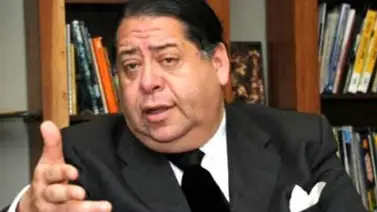 Escarrá: La enmienda que propone la oposición es inviable Escarrá: La enmienda que propone la oposición es inviable